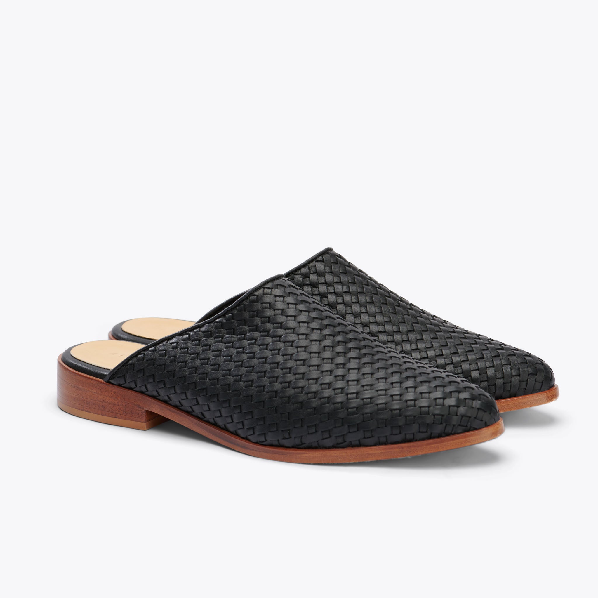 Ama Woven Mule Woven Black