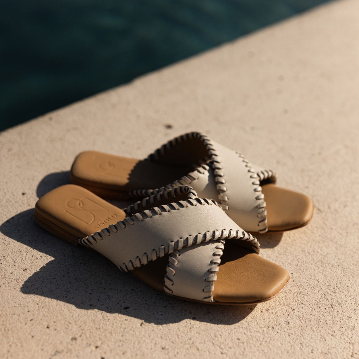 Catalina Sandal Whipstitch Pearl