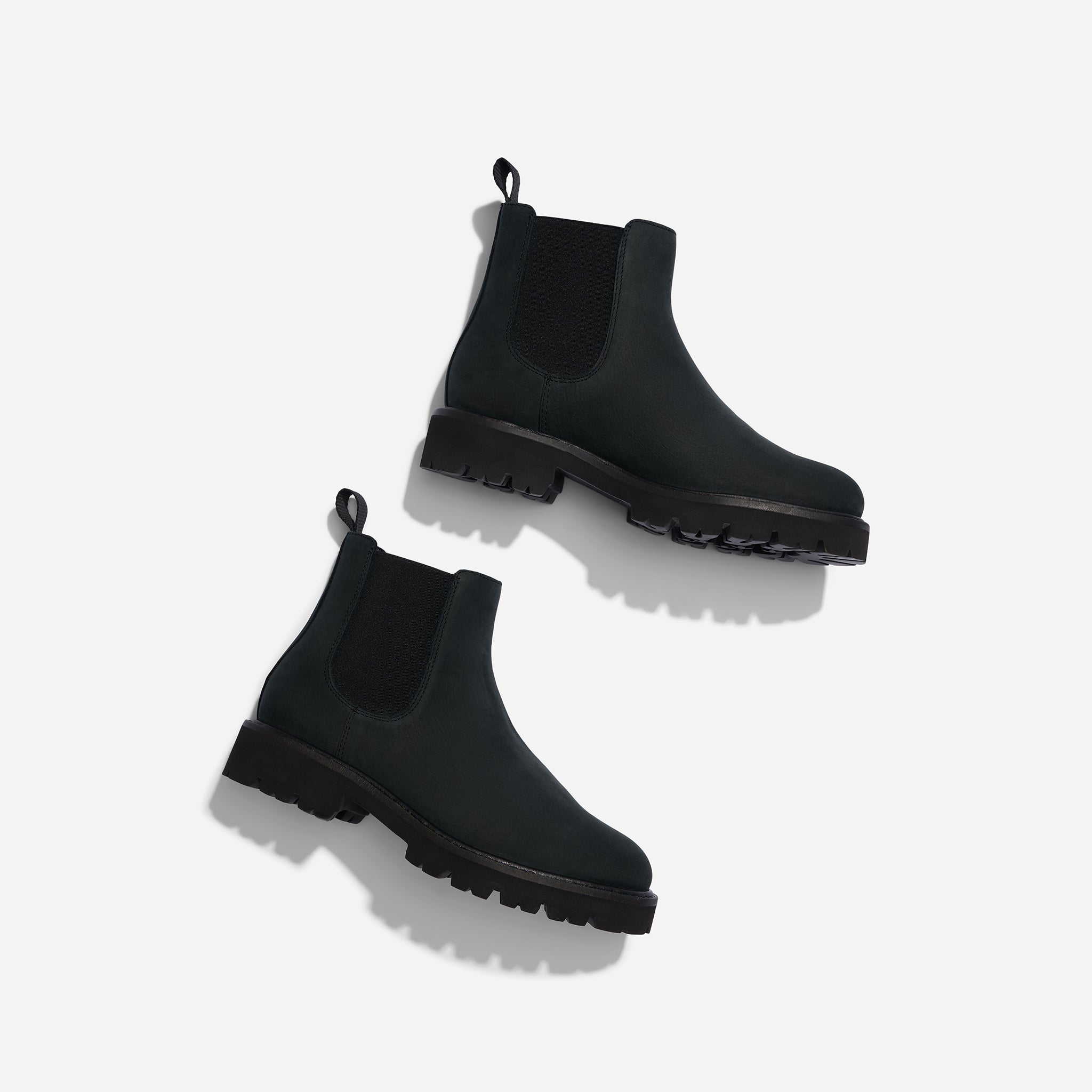 Go-To Lug Chelsea Boot 2.0 Black/Black