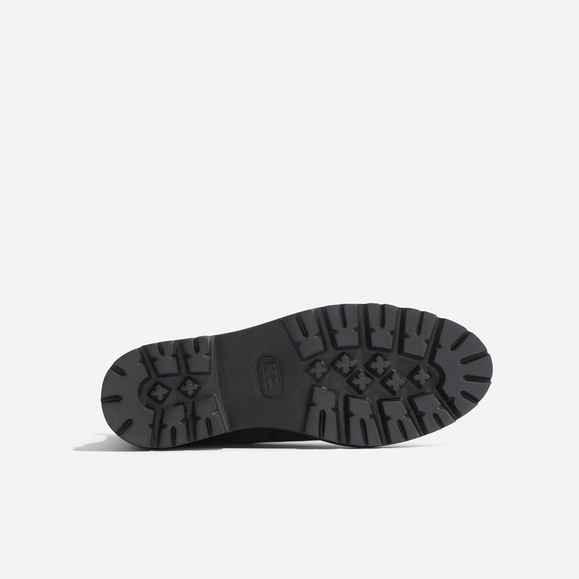 Go-To Lug Chelsea Boot 2.0 Black/Black