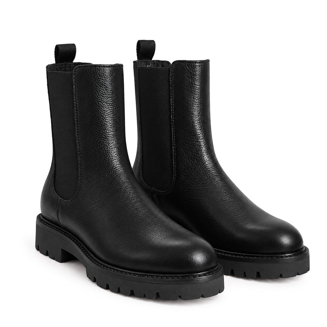Go-To Lug Mid Chelsea Boot Black