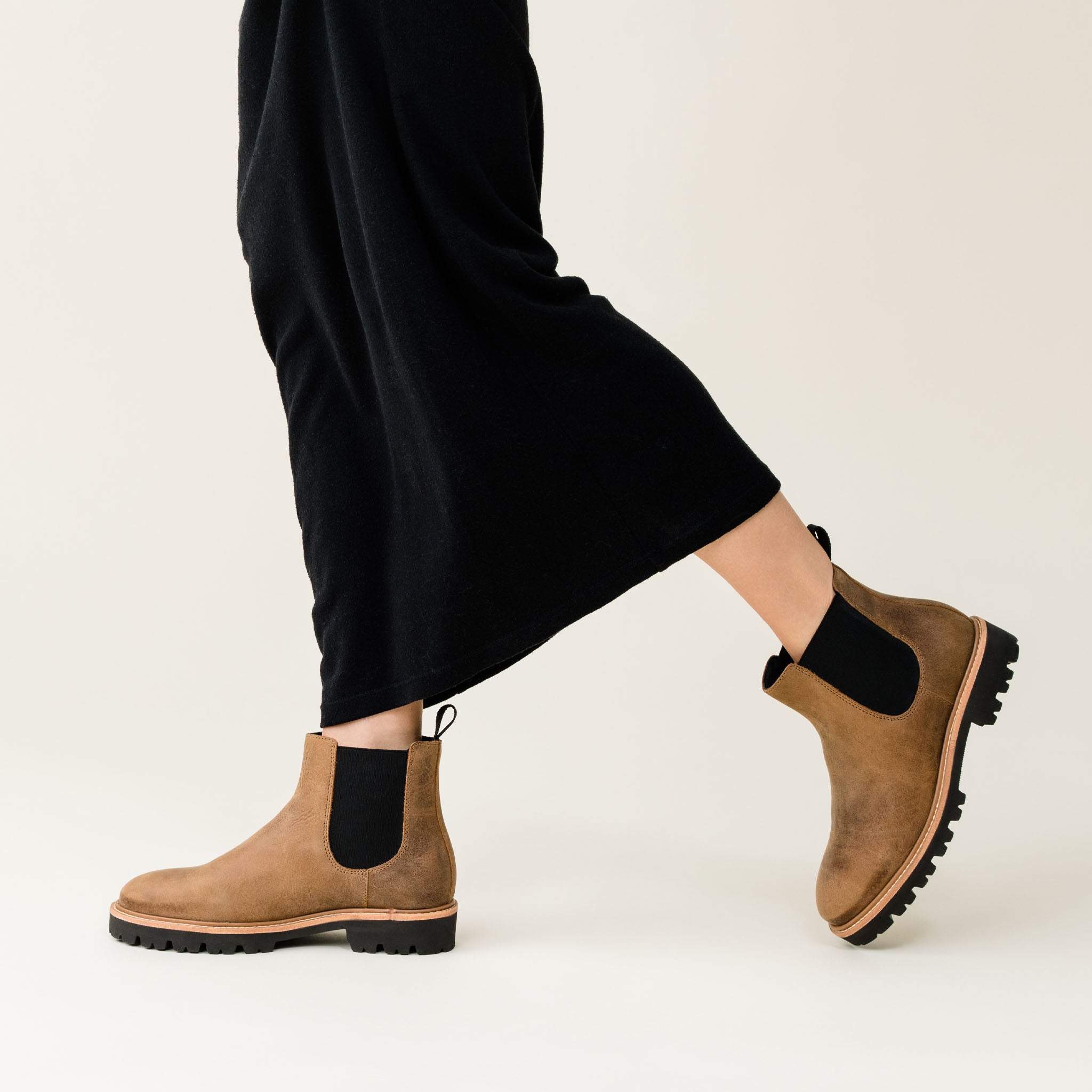 Go-To Lug Chelsea Boot 2.0 Tobacco